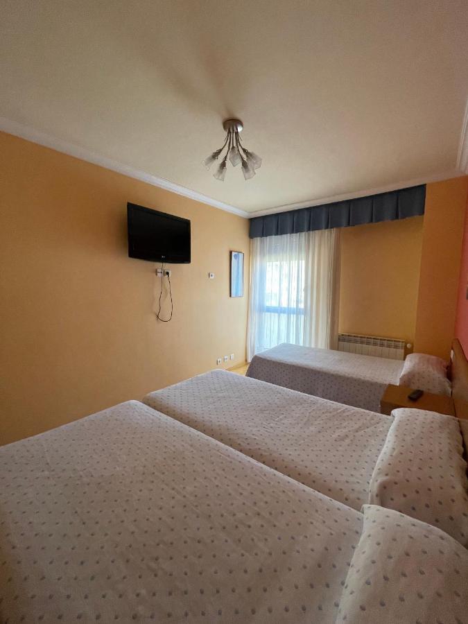 Hostal Santiago 2 Burgo エクステリア 写真
