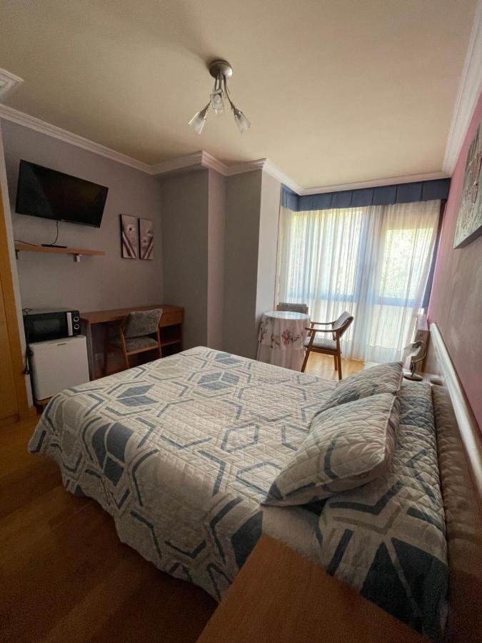 Hostal Santiago 2 Burgo エクステリア 写真