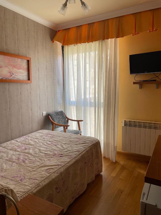 Hostal Santiago 2 Burgo エクステリア 写真