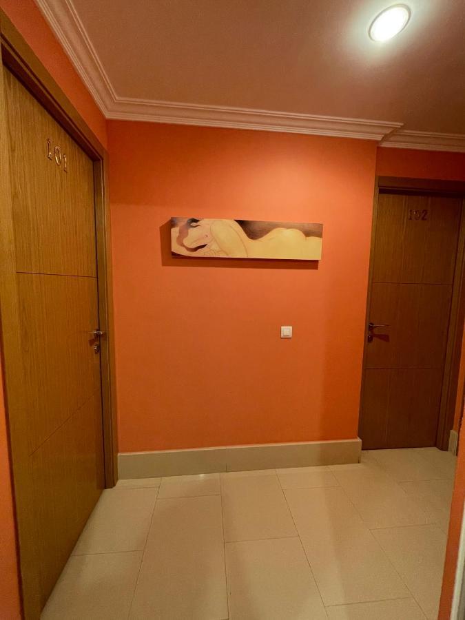 Hostal Santiago 2 Burgo エクステリア 写真